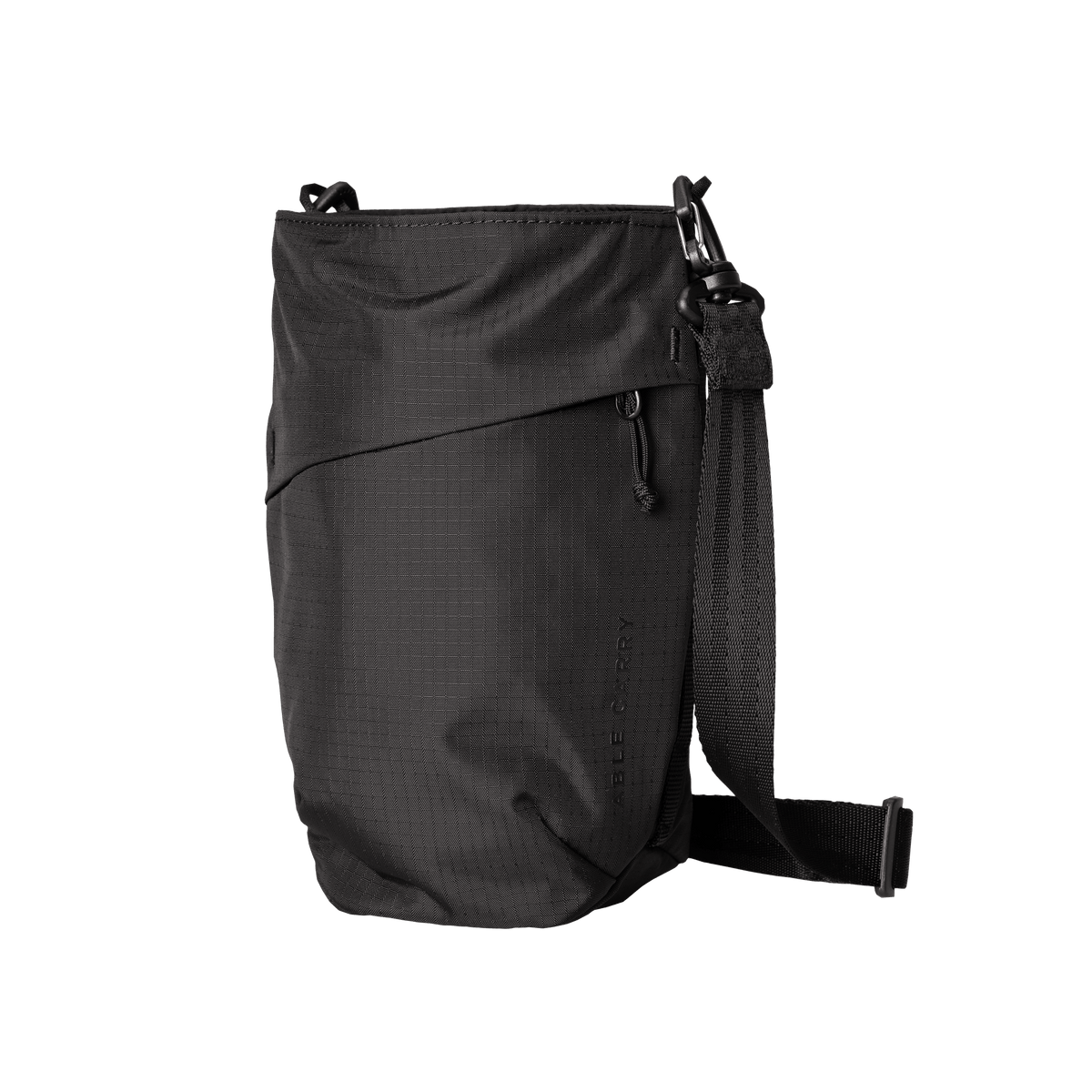 エイブルキャリー ボトルスリング ショルダーバッグ ロゴ 黒 ブラック Bottle Sling – Able Carry (JP)